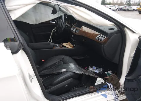 2012 Mercedes-Benz Cls 550 z USA, uszkodzony, nr VIN WDDLJ7DB4CA056834